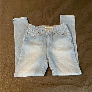 721 Levi’s 27x28